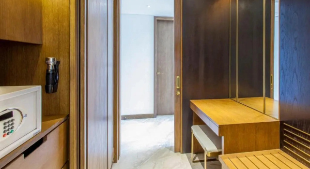 Люкс с видом на город Crowne Plaza Vientiane by IHG