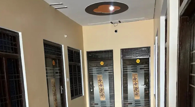 Goroomgo Shree Raj Homestay Ayodhya