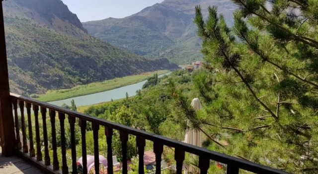 Yesil Egin Otel, Prenota Hotel Kemaliye Anatolia Orientale