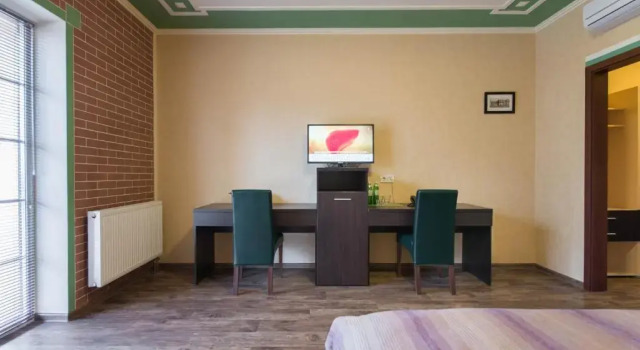 Standard Kahden hengen huone parvekkeella Green  Villa