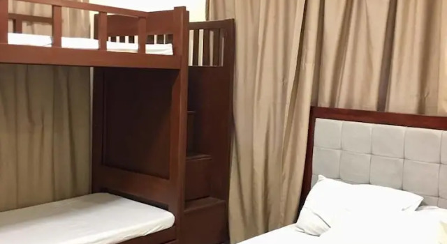 Transient House and Van for Rent, Réserver Maison de vacances Cottages à Cebu, Cottage