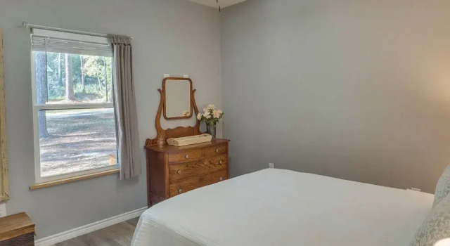 Коттедж 5 Mi to Lake! Home w/ Boat Parking & Pool Access