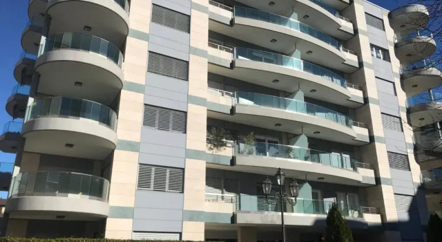 Prestige du Lac 3, Забронировать Апартаменты/квартира СПА-отели Лугано, рядом с Парк Ciani, SPA-услуги