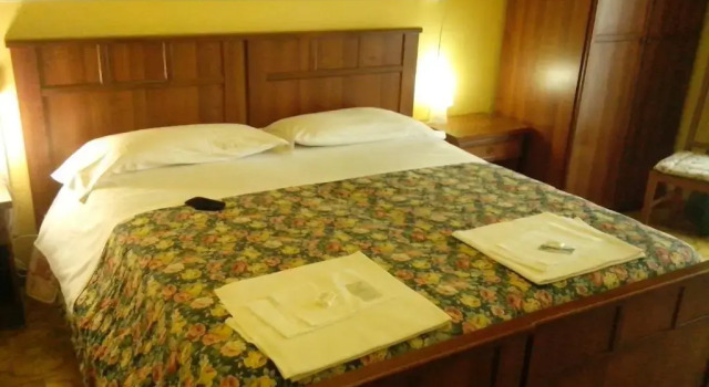 Трёхместный номер Standard Albergo Da Peppino