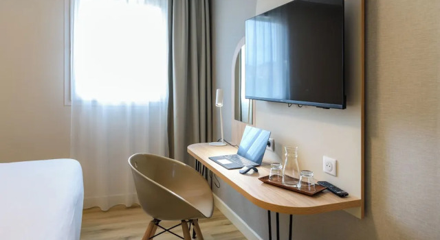 Апартаменты с 2 комнатами с балконом Residence de Tourisme Ajaccio Amirauté