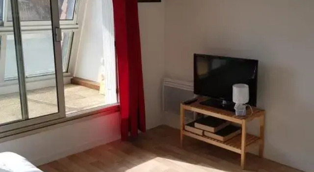 Studio Front de Mer, Забронировать Апартаменты/квартира Уистреам 
