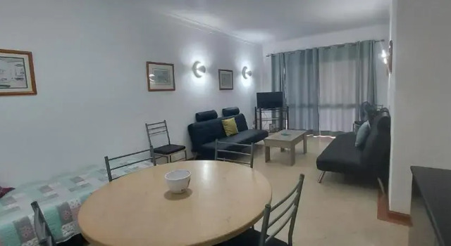 Jeannies Oura Estrela Apartamentos, Book Lejlighed Hoteller i Oura med parkering, Parkering
