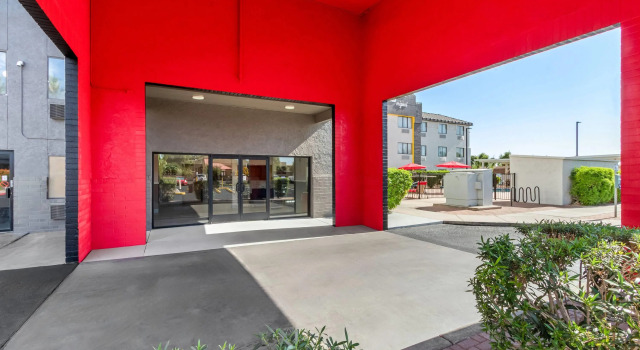 Super 8 - Mesa/Gilbert, Book Hotel Hoteller i Gilbert med parkering, Parkering