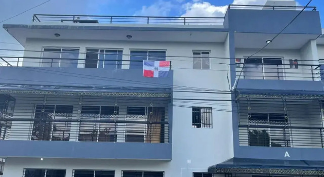 Condo 3 Bd Apt, Internet,2 Parqueo,lavadora,ac