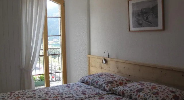 Auberge de la Bourgeoisie, Prenota Ostello Hotel a Canton Vallese con parcheggio, Parcheggio