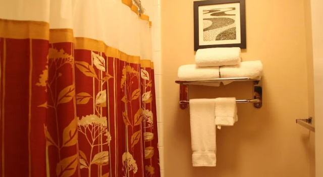 Двухместный номер Standard с видом на реку Crystal Cove Riverfront Resort