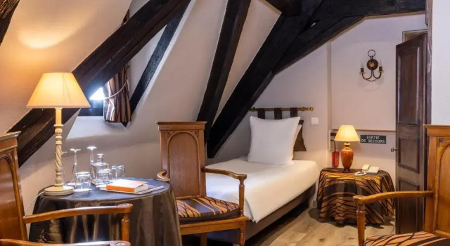 Komfortní Třílůžkový pokoj Hostellerie Le Marechal