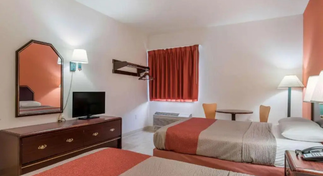 Четырёхместный номер Standard Scottish Inns & Suites - North Hershey
