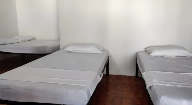 Lit en dortoir Leticias Guest House
