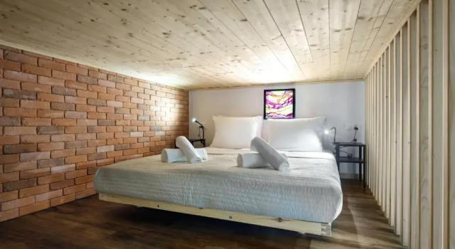 Студия Мансарда с видом на внутренний двор Tyzenhauz Apartments - Premium