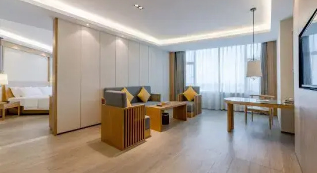 Люкс Lyca Hotel (Foshan Flower World Subway Station Branch)