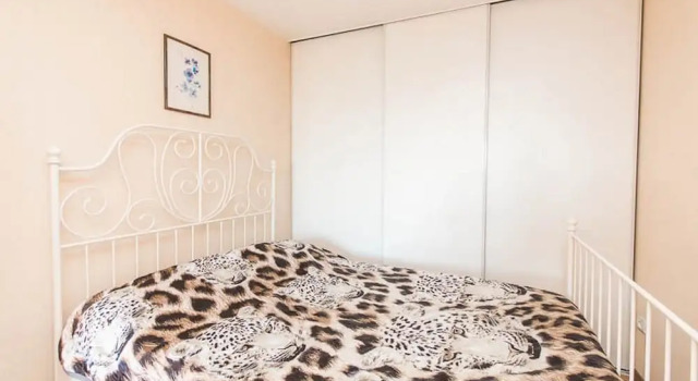 Apartment on Gorkogo 142 - 22, Забронировать Апартаменты/квартира Отели Нижнего Новгорода с парковкой, Парковка