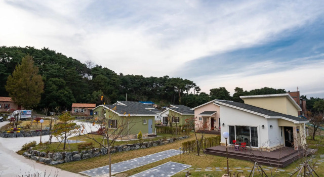 Anmok itneun Choonhyang, Брондау Қонақ үй Gangneung Gangwon-Do