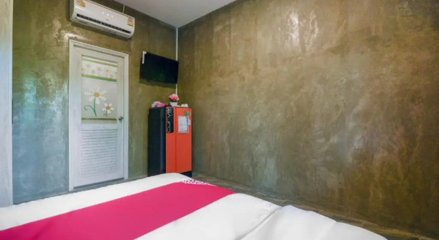 Номер Standard OYO 808 Kawin Home