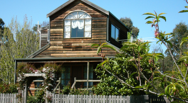 Коттедж с 2 комнатами с балконом и с видом на озеро Sanctuary Park Cottages