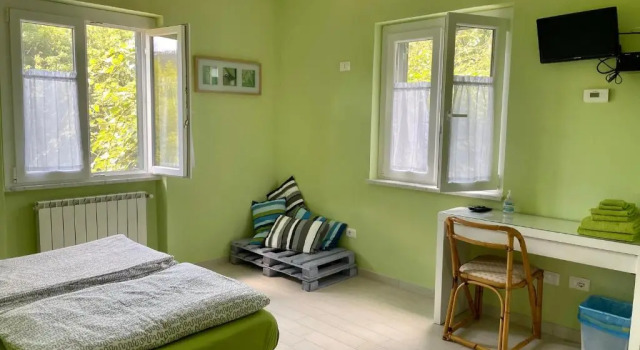 Impronte Nel Bosco, Buchen Sie Hotel Cavanella Vara Ligurien