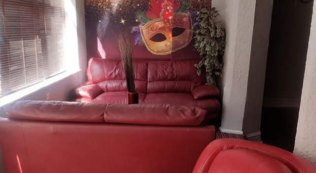 Mardi Gras Hotel, Забронировать Отель Отели Блэкпул 3 звезды, рядом с Конференц-центр Winter Gardens, 3*
