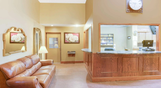 Super 8 by Wyndham Mitchell, Buchen Sie Gasthaus Mitchell South Dakota