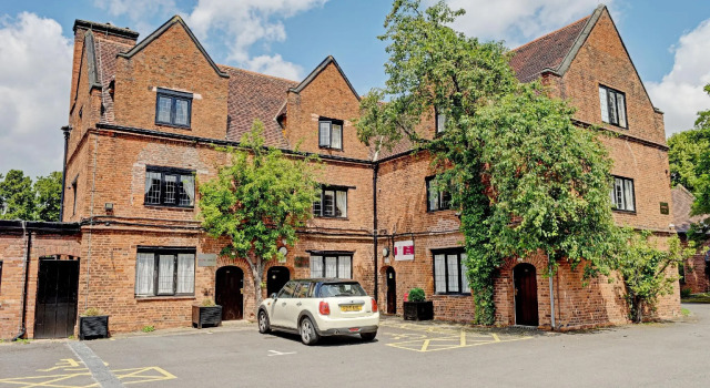 OYO Dovecote Hotel, Varaa Hotelli Birmingham West Midlands