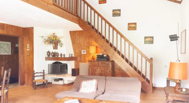 Chalet Jade, Забронировать Шале Виллы Овернь-Рона-Альпы, Вилла