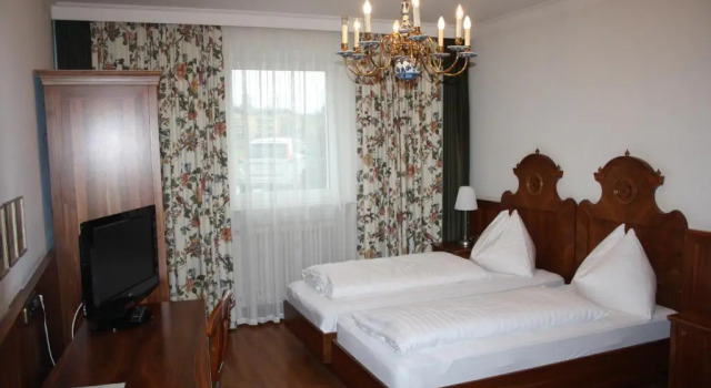 Двухместный номер Standard Hotel Alhartinger Hof