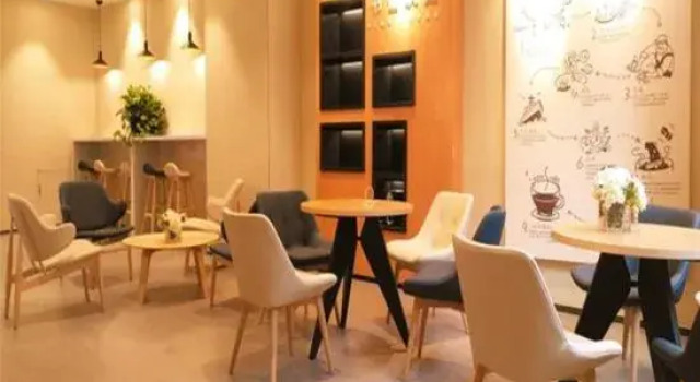 Huamei Hotel (Linyi Luozhuang District Government), Prenota Hotel Hotel a Shandong con parcheggio, Parcheggio