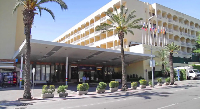 Evenia Olympic Garden, Prenota Hotel Hotel a Costa Brava con piscina, Piscina