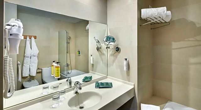 Номер Superior с видом на море Sercotel Kalma Sitges