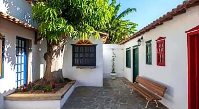 Suite em pousada no ES com lazer completo e WiFi