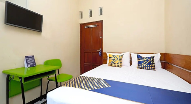 Standard double chambre SUPER OYO 2209 Solo Point Guest House Syariah
