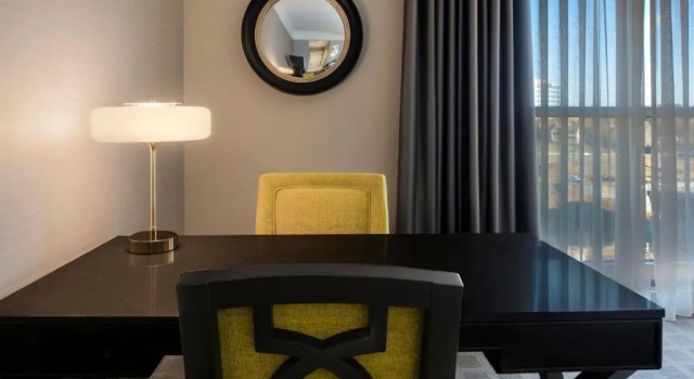Четырёхместный номер Deluxe The Ballantyne, a Luxury Collection Hotel, Charlotte