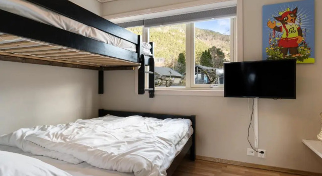 Hardangertun Hytter og Familiepark, Rezerwuj Hotel Hotele w Hordaland z basenem, Basen
