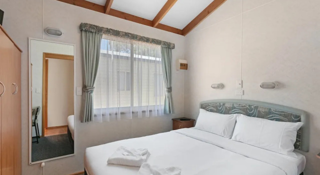Номер Standard с 3 комнатами с балконом BIG4 Moama Holiday Park
