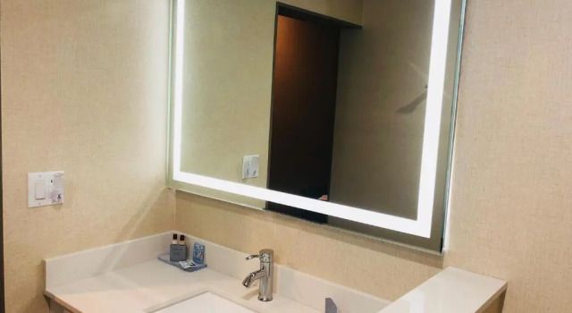 Номер Deluxe Wingate by Wyndham Kamloops