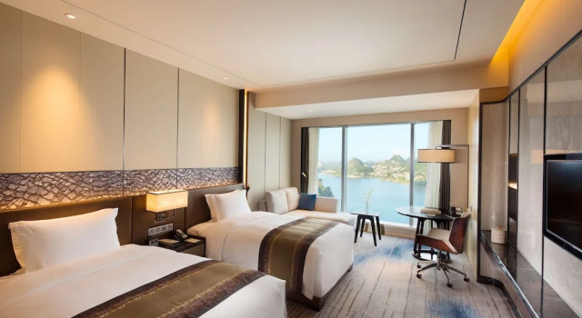 Двухместный клубный номер Executive DoubleTree by Hilton Hotel Anshun