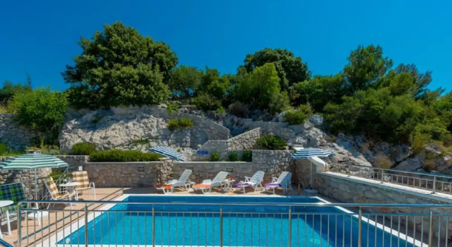 Студия Superior Villa Borna Apartments