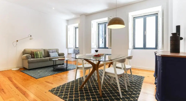 Апартаменты Deluxe ALTIDO Avenida Apartments