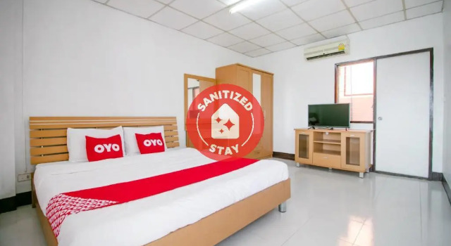 OYO 525 MRT Phetkasem 48 Place