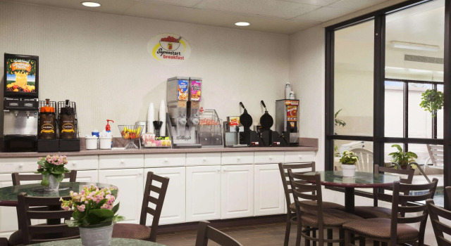 Super 8 Aurora/Naperville, Boek Mini-hotel Naperville 