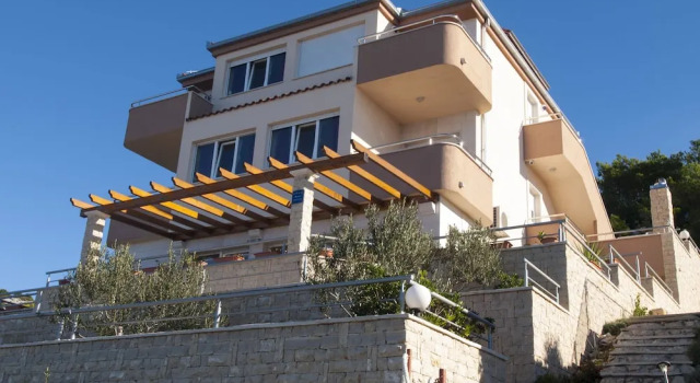 Apartments Smilje