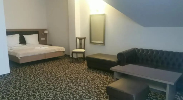 Hotel Grodzisko, Забронировать Отель Гродзиск-Мазовецкий 