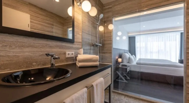 Полулюкс Trip Inn Conference Hotel & Suites