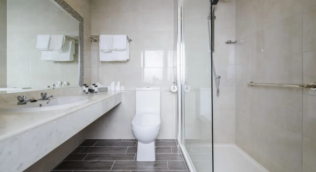 Номер Luxury Killarney Dromhall Hotel