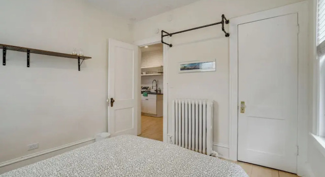 Апартаменты Bright Minneapolis Apartment - 1 Mi to Downtown!