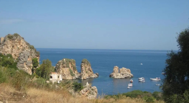 Вилла VILLA con giardino a 5 min dal mare